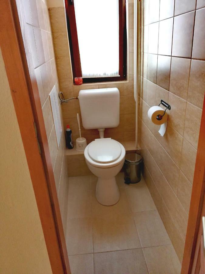 Апартаменти St. Benedek Apartmanlakas Мезйокйовешд Екстер'єр фото